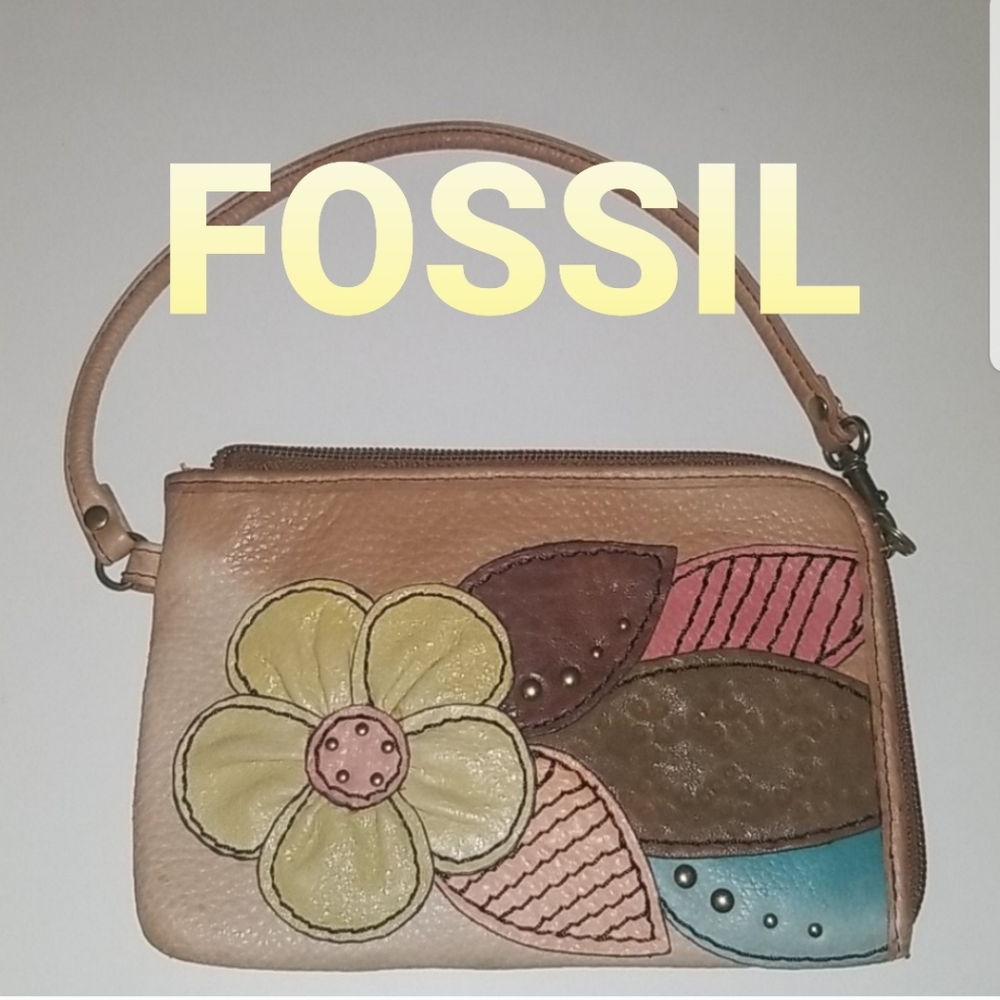 FOSSIL - Picture 1 of 7